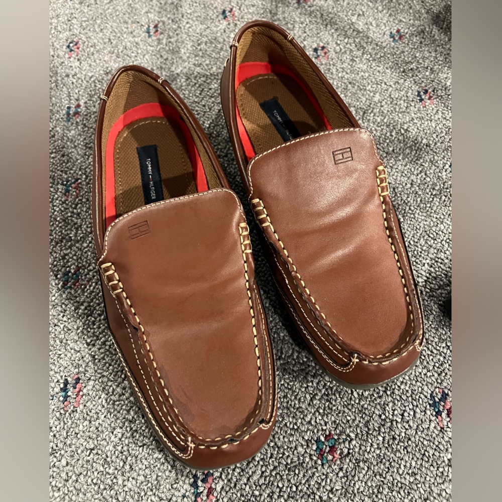 Men’s loafers/slip on shoes